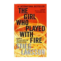 The Girl Who Played With Fire de Stieg Larsson9780307474568